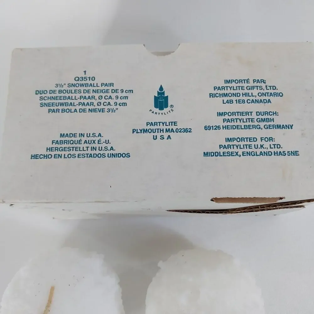 PartyLite 3‎ 1/2 inch Snowball Pair, White Candles, Q3510, Retired